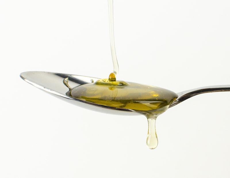 Contro la fimosi l'olio di mandorle non funziona. Ci sono però altri rimedi davvero efficaci